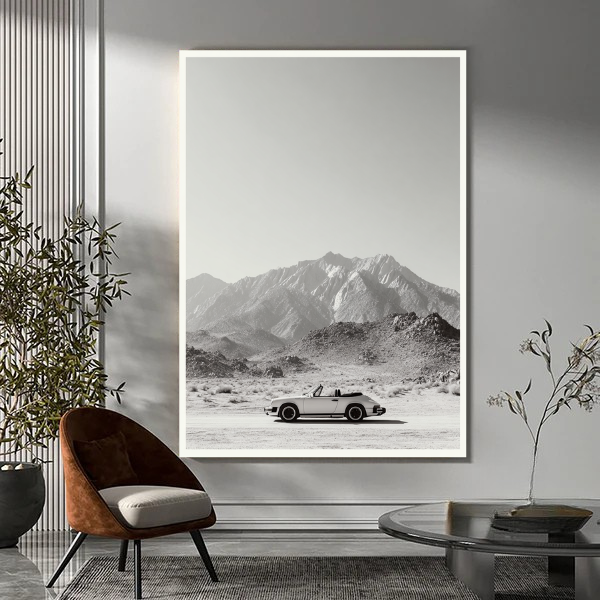 Porsche con sfondo montagne