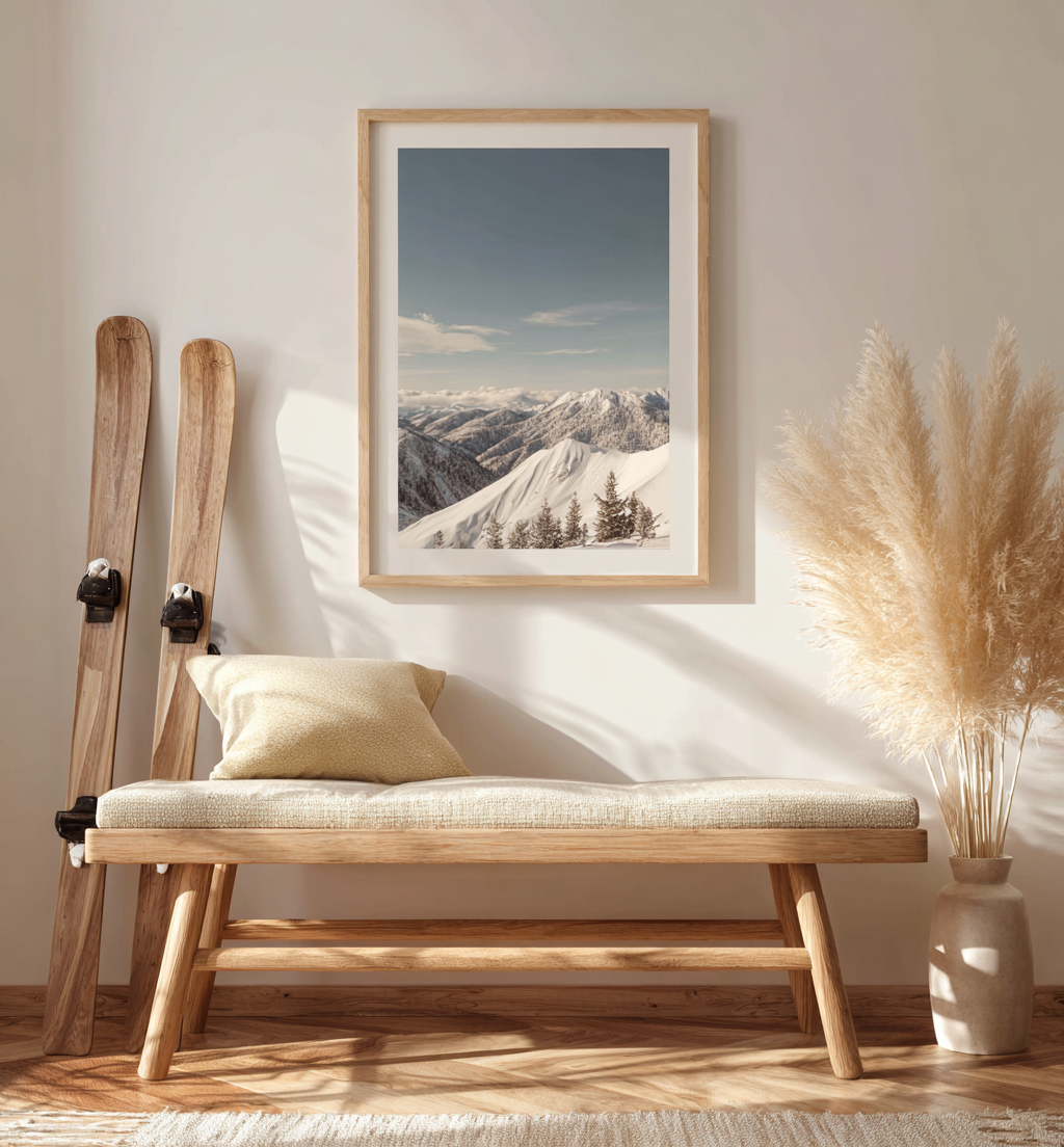 Poster montagna innevata ed orizzonte